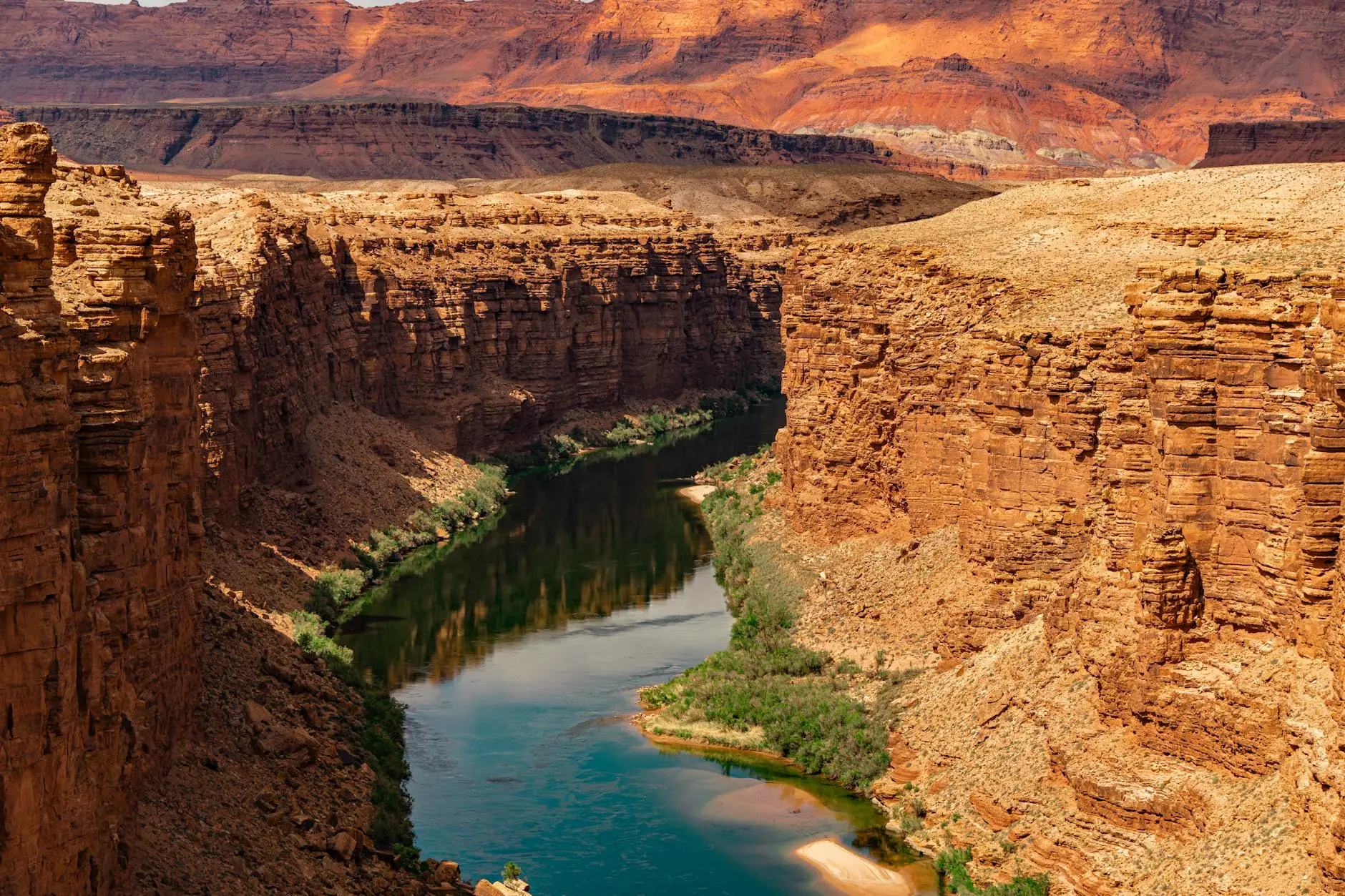 kolorado river going through the canyon in usa
